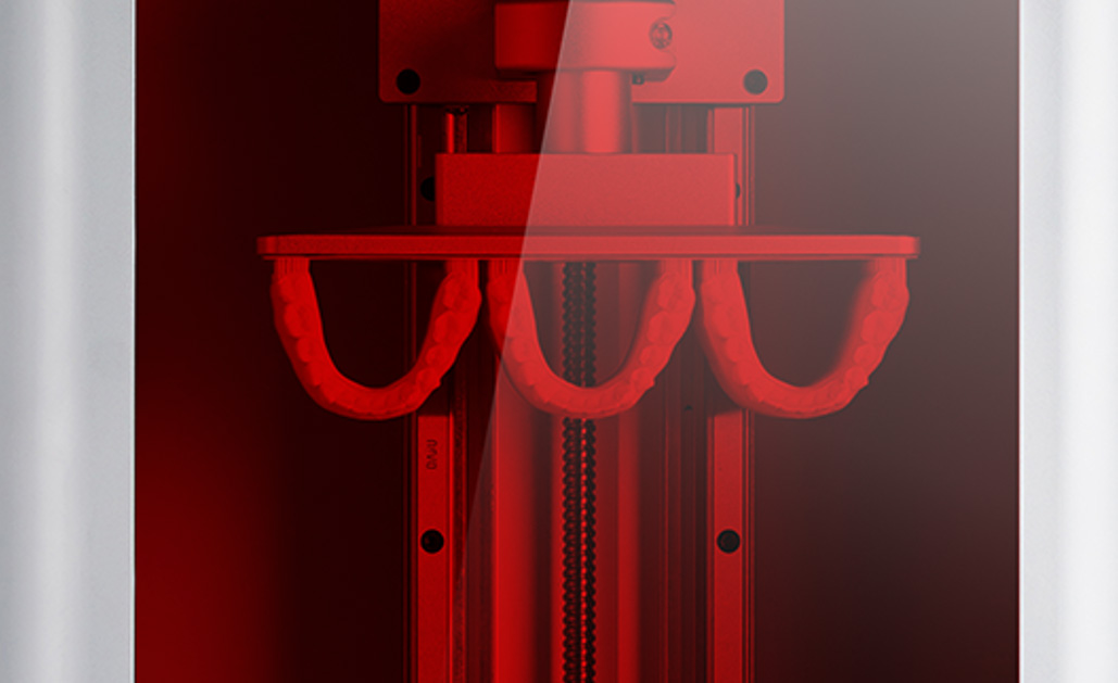 Dental models being printed inside the Yidimu Eternal D1